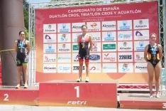 Foto 4 - Marina Mu&ntilde;oz y Kevin Tarek Vi&ntilde;uela ganan los Campeonatos de Espa&ntilde;a de Triatl&oacute;n Cross 2023 en Almaz&aacute;n