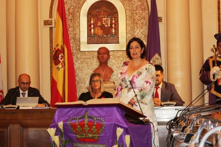 El pleno de constituci&oacute;n de la Diputaci&oacute;n Provincial, en im&aacute;genes