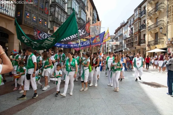 Revive el Lunes &lsquo;de Bailas&rsquo;: Galer&iacute;a de la merienda en San Polo, &lsquo;Adi&oacute;s, Adi&oacute;s San Juan&rsquo; o sanjuanea con Raquel y Alberto | Imagen 7