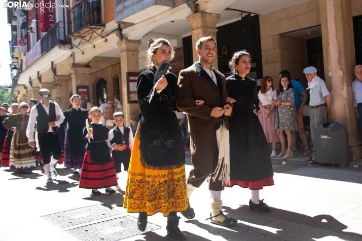 Desfile Domingo de Calderas 2023