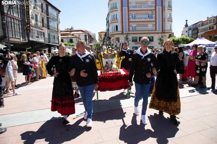 Desfile Domingo de Calderas 2023