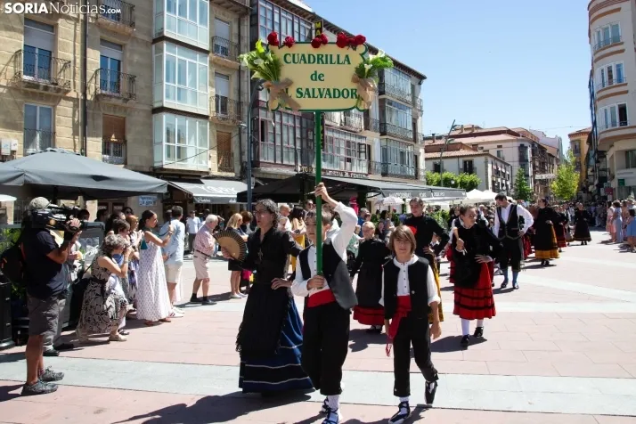 Desfile Domingo de Calderas 2023