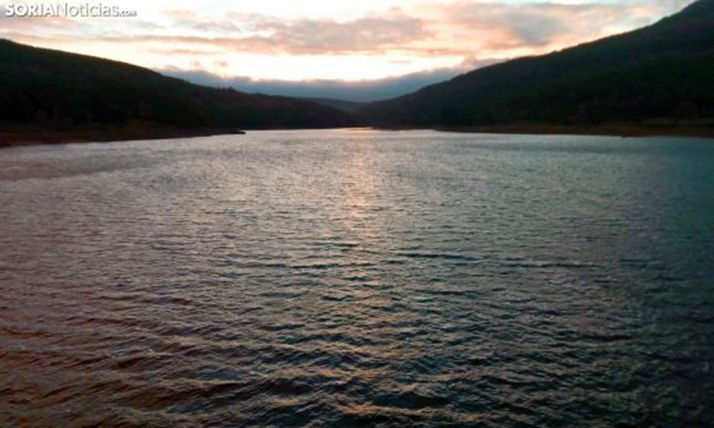 Las escasas precipitaciones llevan a un nuevo descenso en las reservas del embalse