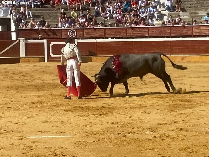 FOTOS Y CR&Oacute;NICA | As&iacute; ha transcurrido la corrida de toros del S&aacute;bado Ag&eacute;s