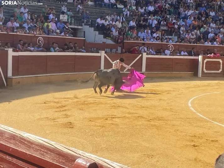 FOTOS Y CR&Oacute;NICA | As&iacute; ha transcurrido la corrida de toros del S&aacute;bado Ag&eacute;s
