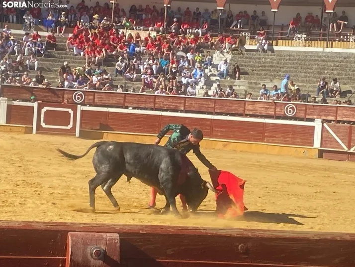 FOTOS Y CR&Oacute;NICA | As&iacute; ha transcurrido la corrida de toros del S&aacute;bado Ag&eacute;s