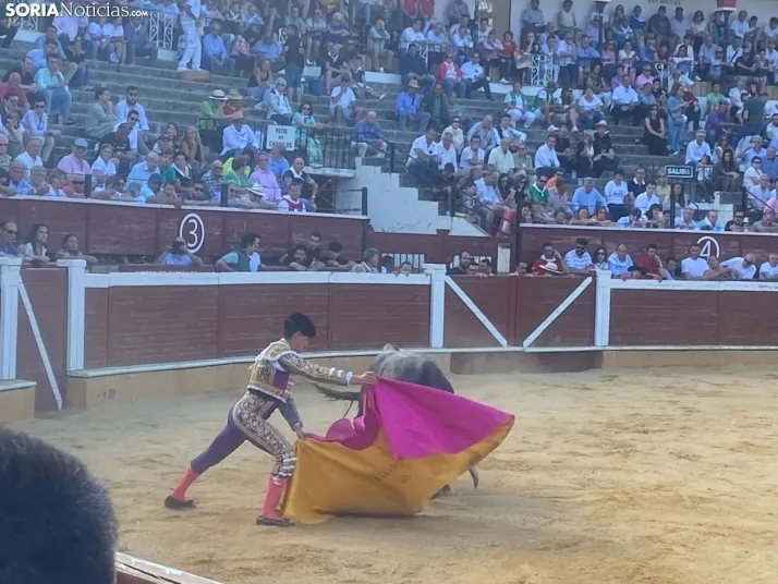 FOTOS Y CR&Oacute;NICA | As&iacute; ha transcurrido la corrida de toros del S&aacute;bado Ag&eacute;s