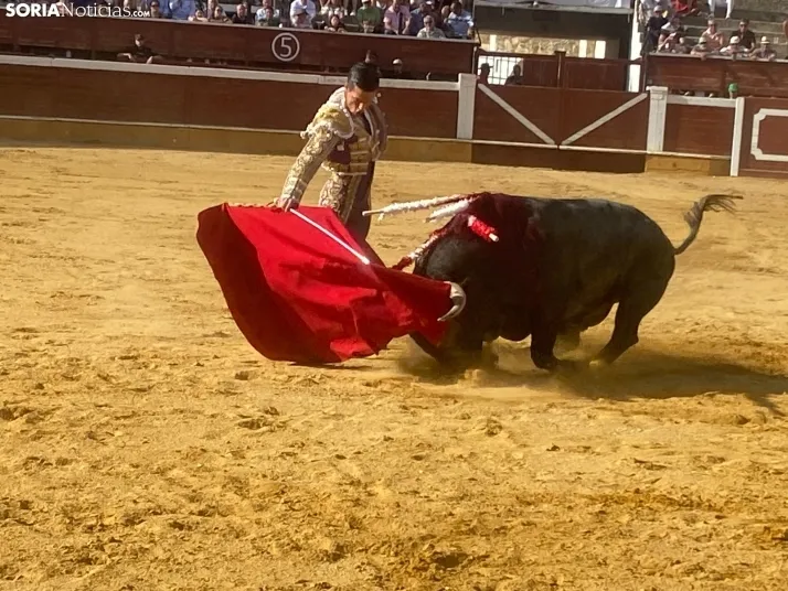 FOTOS Y CR&Oacute;NICA | As&iacute; ha transcurrido la corrida de toros del S&aacute;bado Ag&eacute;s