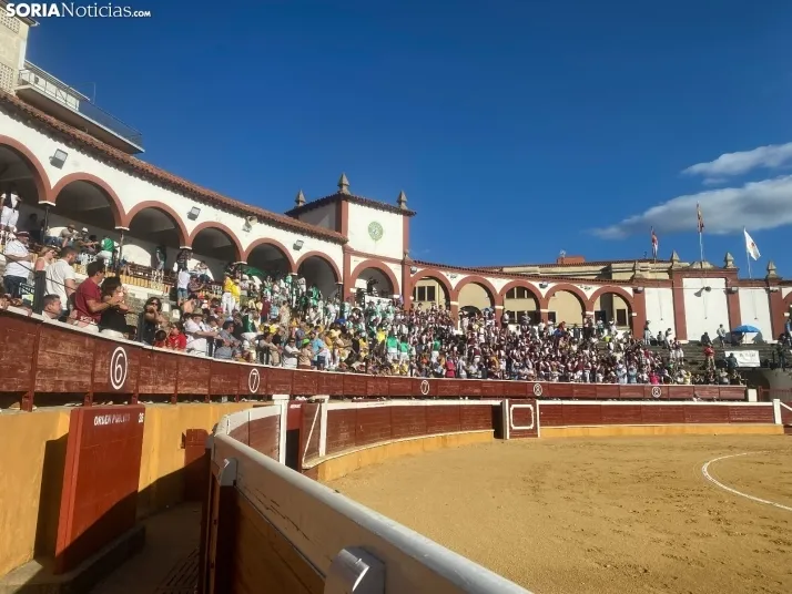 FOTOS Y CR&Oacute;NICA | As&iacute; ha transcurrido la corrida de toros del S&aacute;bado Ag&eacute;s