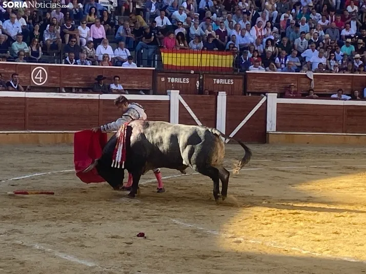FOTOS Y CR&Oacute;NICA | As&iacute; ha transcurrido la corrida de toros del S&aacute;bado Ag&eacute;s