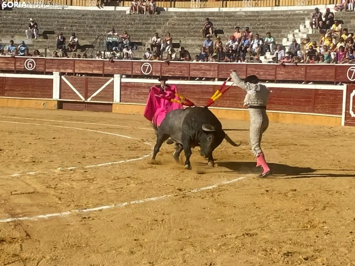 FOTOS Y CR&Oacute;NICA | As&iacute; ha transcurrido la corrida de toros del S&aacute;bado Ag&eacute;s
