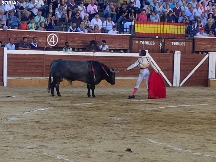 FOTOS Y CR&Oacute;NICA | As&iacute; ha transcurrido la corrida de toros del S&aacute;bado Ag&eacute;s