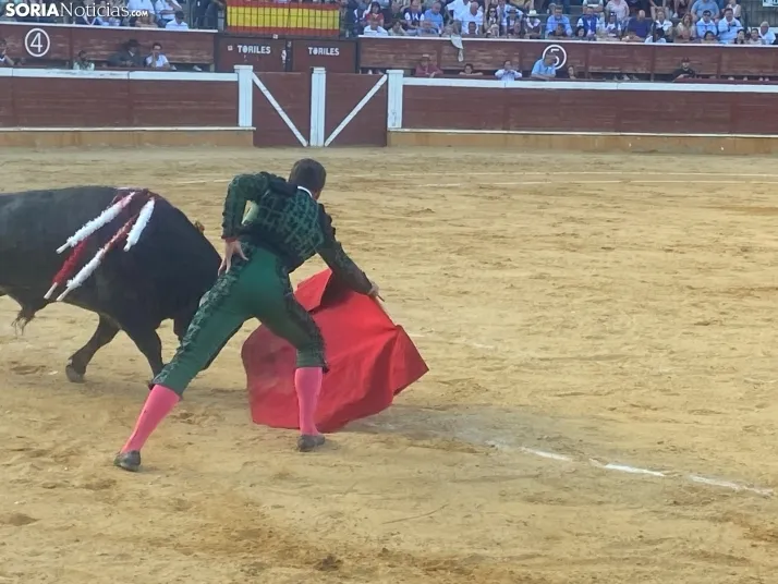 FOTOS Y CR&Oacute;NICA | As&iacute; ha transcurrido la corrida de toros del S&aacute;bado Ag&eacute;s