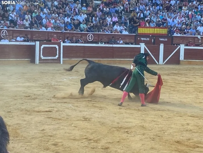 FOTOS Y CR&Oacute;NICA | As&iacute; ha transcurrido la corrida de toros del S&aacute;bado Ag&eacute;s