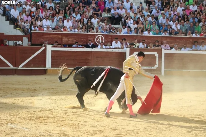EN FOTOS | Corrida de Toros del Domingo de Calderas