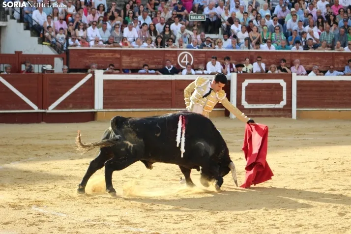 EN FOTOS | Corrida de Toros del Domingo de Calderas