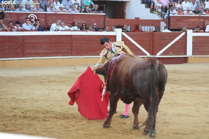 EN FOTOS | Corrida de Toros del Domingo de Calderas