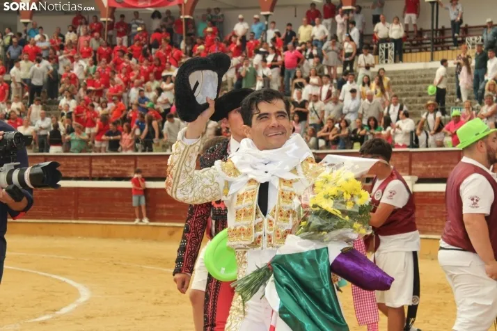 EN FOTOS | Corrida de Toros del Domingo de Calderas