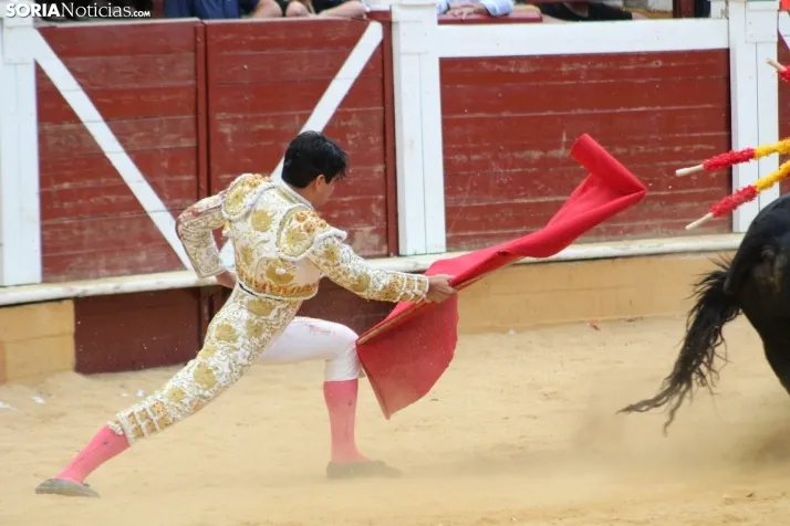 EN FOTOS | Corrida de Toros del Domingo de Calderas