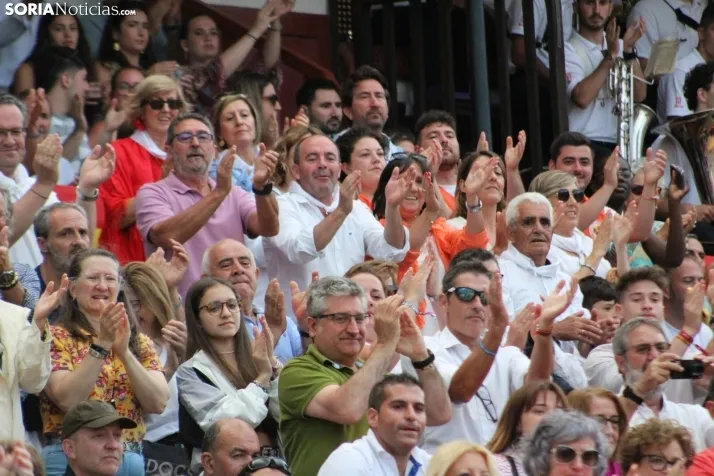 EN FOTOS | Corrida de Toros del Domingo de Calderas