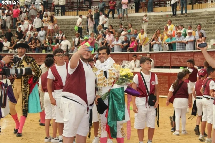 EN FOTOS | Corrida de Toros del Domingo de Calderas