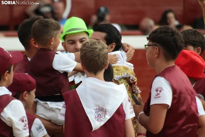 EN FOTOS | Corrida de Toros del Domingo de Calderas