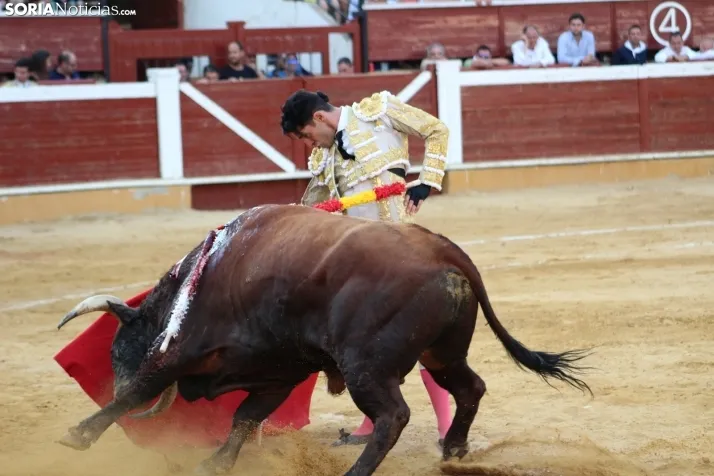 EN FOTOS | Corrida de Toros del Domingo de Calderas
