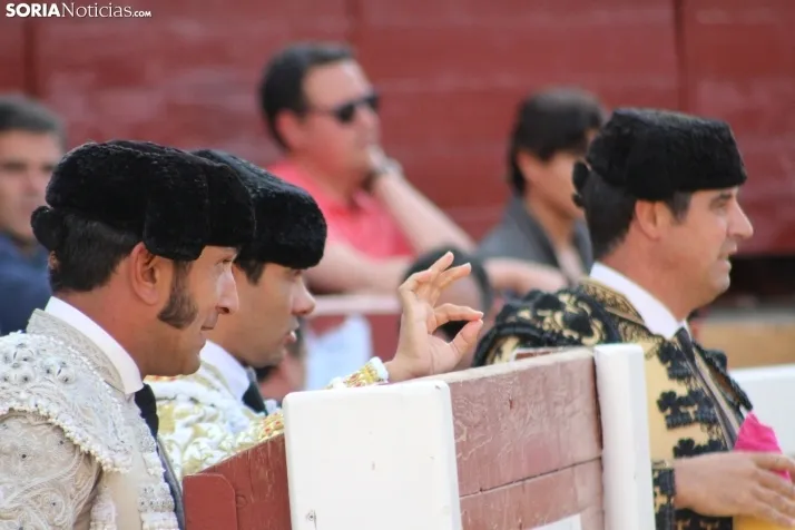 EN FOTOS | Corrida de Toros del Domingo de Calderas