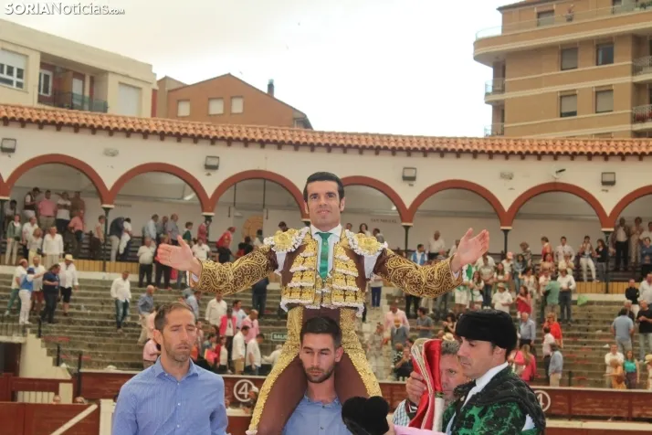 EN FOTOS | Corrida de Toros del Domingo de Calderas