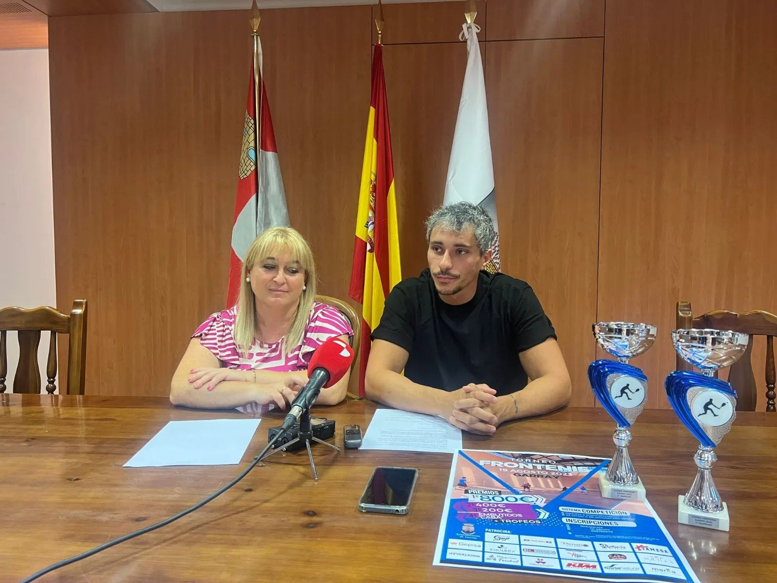 Foto 2 - Garray recupera su campeonato de frontenis, con parejas de toda Espa&ntilde;a