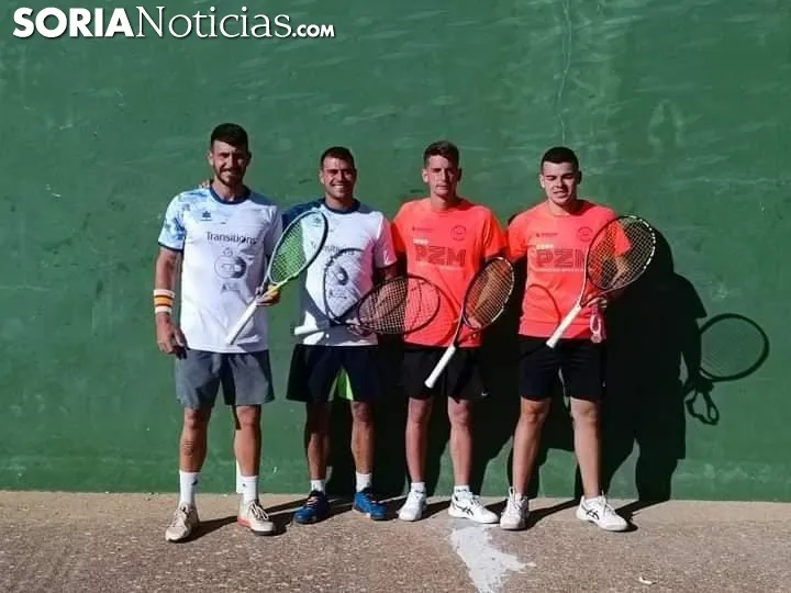 Foto 2 - David Vinuesa y Julio S&aacute;nchez, campeones del XXXVII Torneo de Frontenis de Pozalmuro