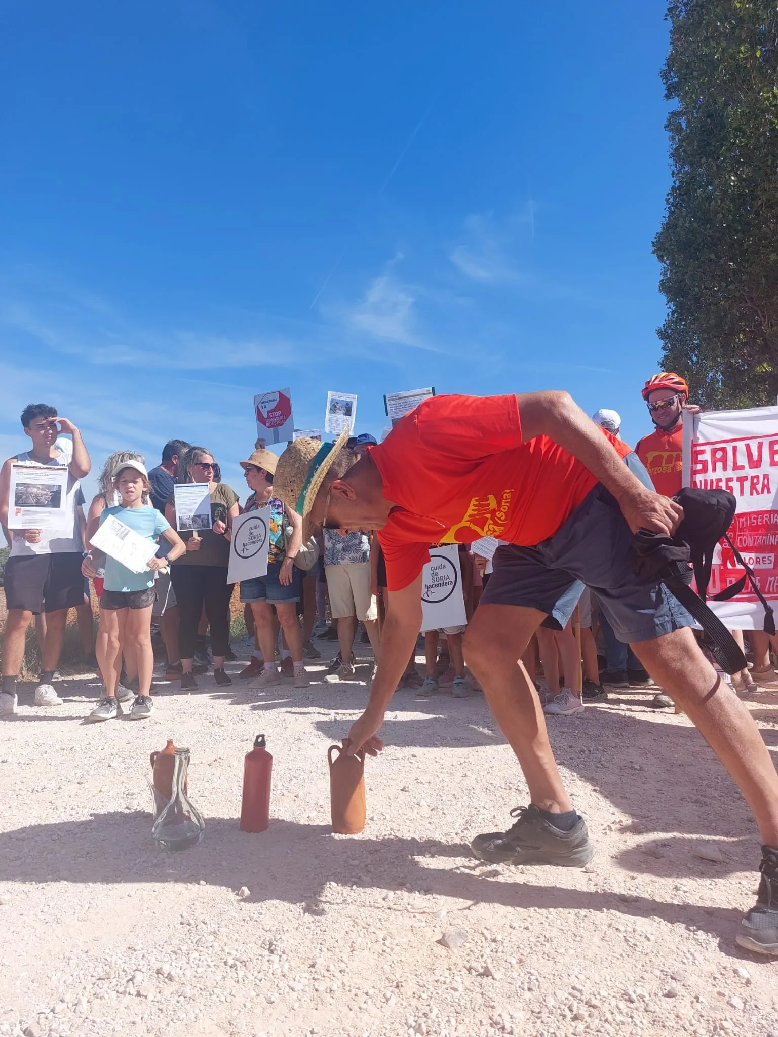 Foto 8 - Fotos: Casi 300 personas del Coto Redondo de Fuentearmegil piden m&aacute;s protecci&oacute;n antes las macrogranjas