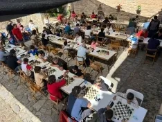 Foto 3 - Yanguas re&uacute;ne a 60 jugadores en su II Torneo de ajedrez &ldquo;Villa de Yanguas&rdquo;