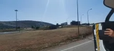 Foto 3 - Susto en la entrada a Soria: Parte de la caja de un cami&oacute;n se suelta en el puente de la SO-20