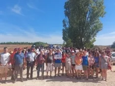 Foto 7 - Fotos: Casi 300 personas del Coto Redondo de Fuentearmegil piden m&aacute;s protecci&oacute;n antes las macrogranjas