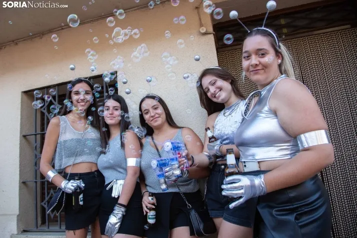 Desfile de disfraces Tardelcuende 2023