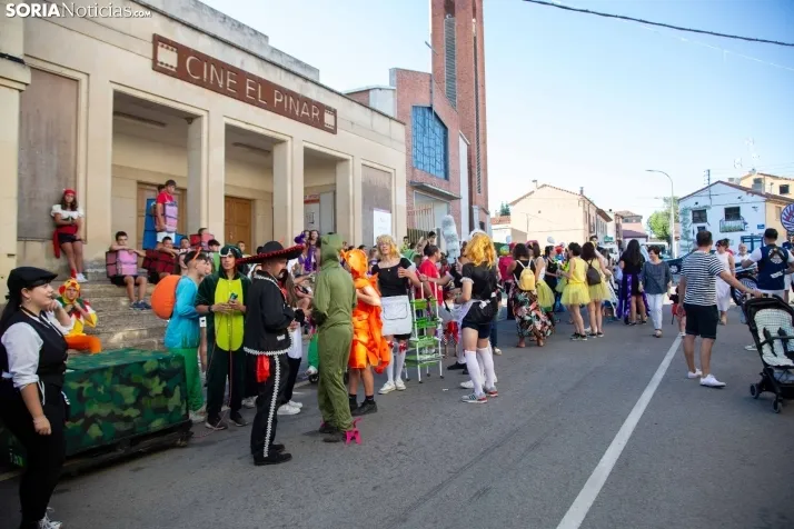 Desfile de disfraces Tardelcuende 2023