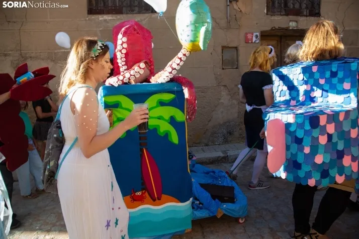 Desfile de disfraces Tardelcuende 2023
