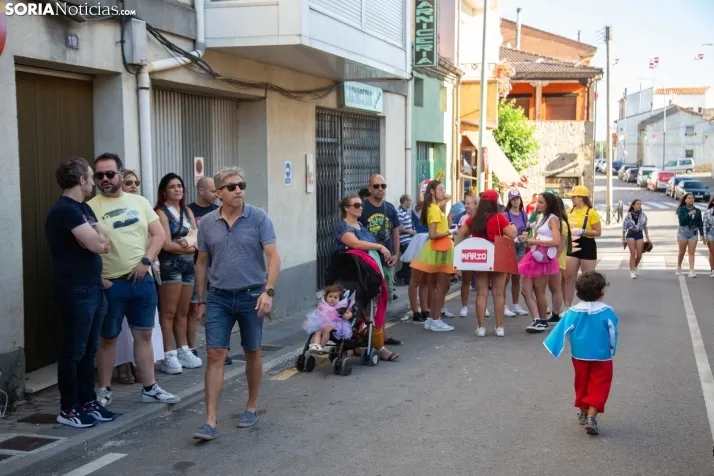 Desfile de disfraces Tardelcuende 2023