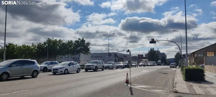 En im&aacute;genes, las obras de las traves&iacute;as comienzan con la tala de &aacute;rboles