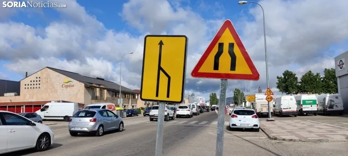 En im&aacute;genes, las obras de las traves&iacute;as comienzan con la tala de &aacute;rboles