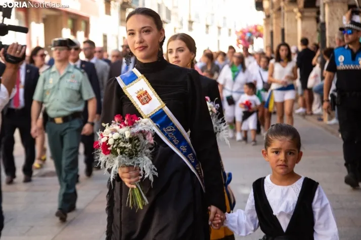 Ofrenda Floral a la Virgen del Espino