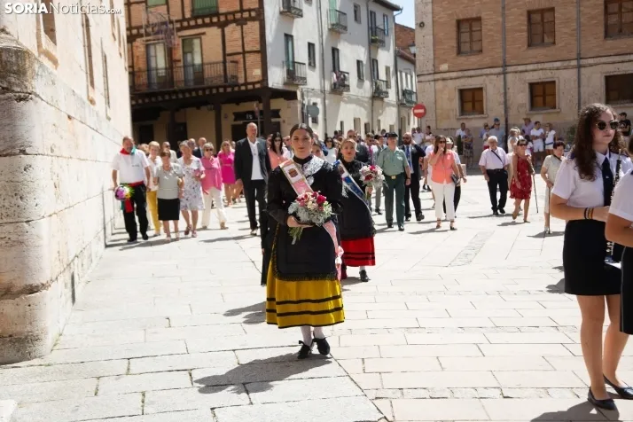 Ofrenda Floral a la Virgen del Espino