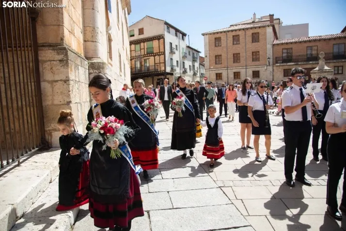 Ofrenda Floral a la Virgen del Espino