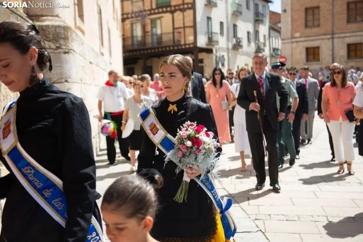 Ofrenda Floral a la Virgen del Espino