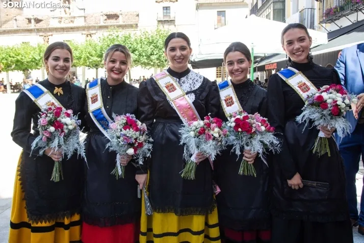 Ofrenda Floral a la Virgen del Espino