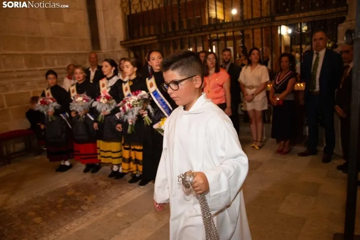 Ofrenda Floral a la Virgen del Espino