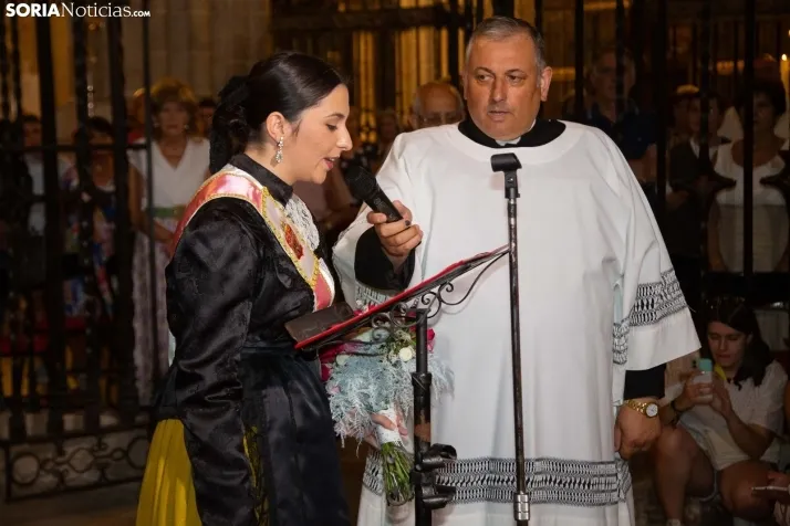 Ofrenda Floral a la Virgen del Espino