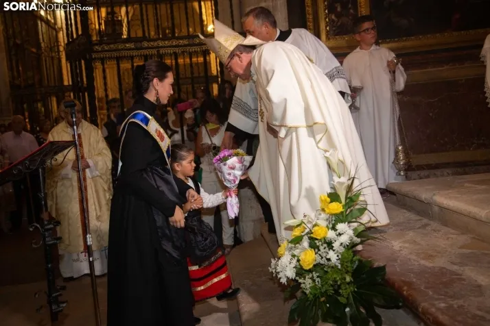 Ofrenda Floral a la Virgen del Espino