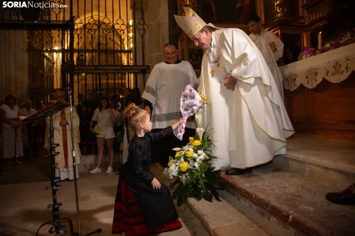 Ofrenda Floral a la Virgen del Espino